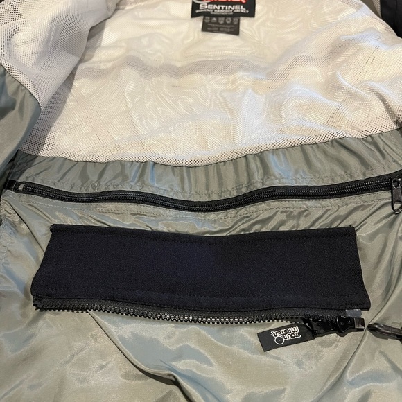 🖤 TOUR MASTER Sentinel Women’s Rain Jacket – S/M – NEW - Picture 7 of 12